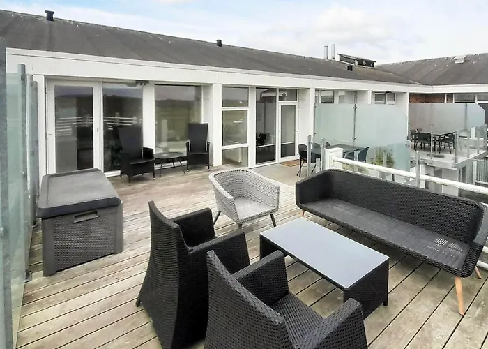 8 Person Holiday Home In Ringk Bing